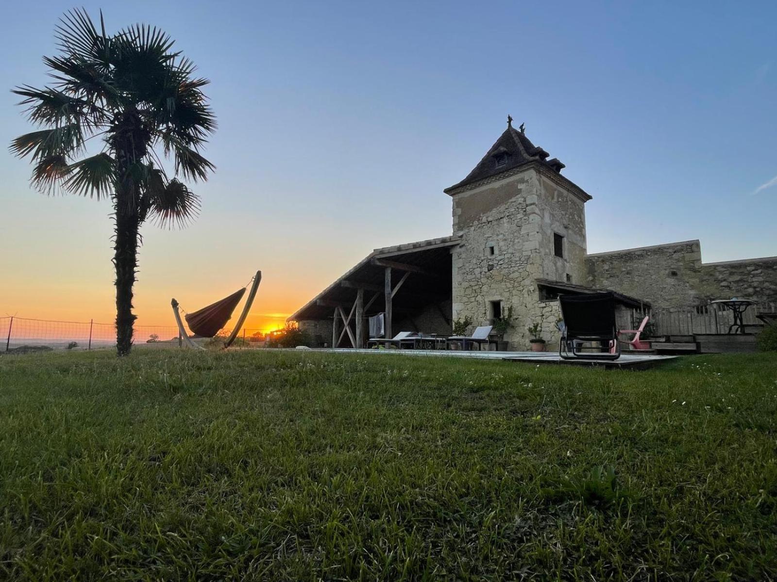 Pigeonnier De Sabaillan Bed and Breakfast Castelnau-dʼArbieu Εξωτερικό φωτογραφία